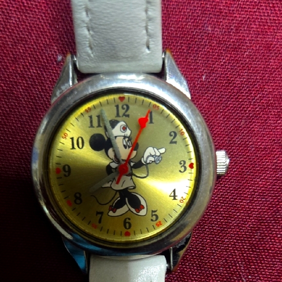 Disney Other - Vintage Mickey Mouse Gold and White Watch